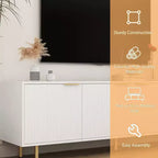 Mueble de TV Moderno de 68 Pulgadas con Ranuras, Puertas de Almacenamiento y Estantes para Medios, Adecuado para televisores de 55 pulgadas o más. Ideal para Salas de Estar. Color Blanco.