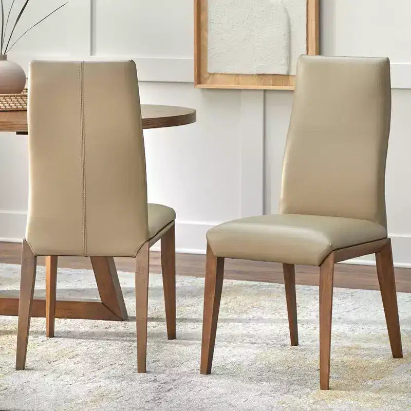 Juego de comedor redondo moderno Nelda de 5 piezas de 59" Buylateral con mesa color Driftwood y sillas de comedor de cuero color Taupe