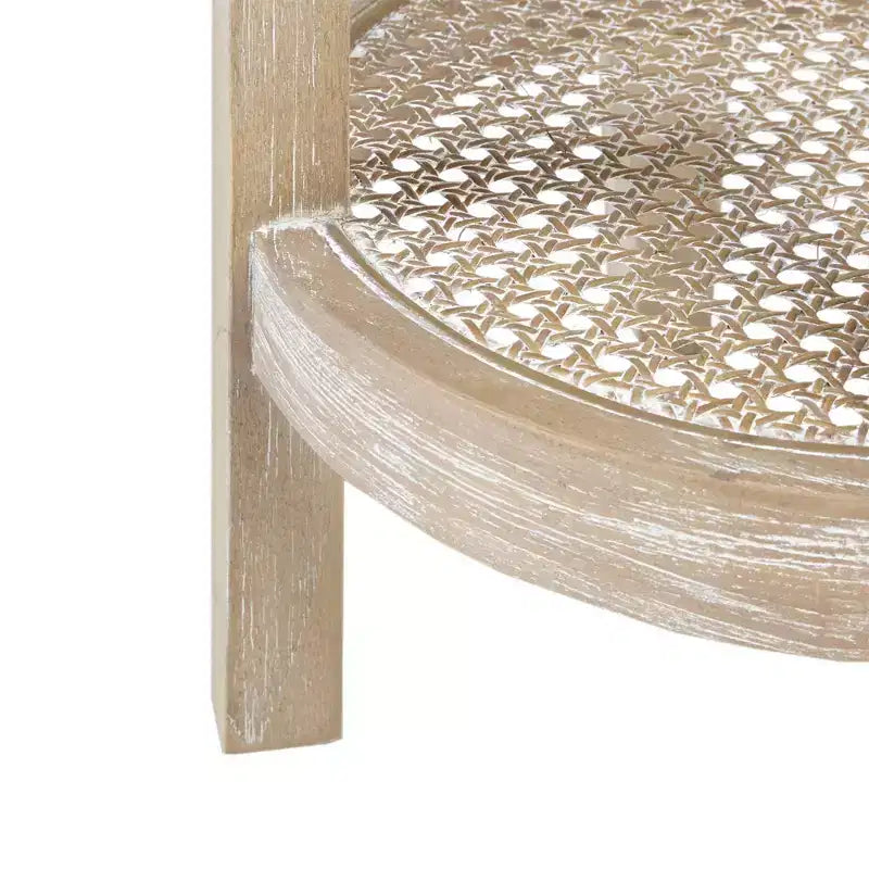 Mesa auxiliar redonda Harley Trigo: Martha Stewart, chapa de fresno, estante de ratán, 71 cm de altura