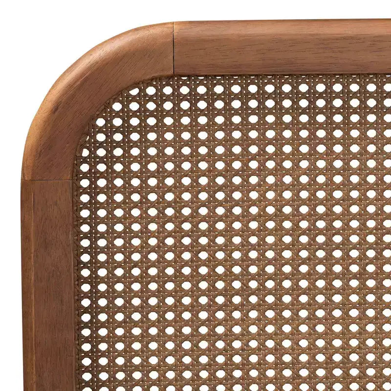 Cama con Plataforma King Elston de Madera y Ratán Sintético Marrón/Nogal Fresno - Diseño de Mediados de Siglo, Patas Torneadas