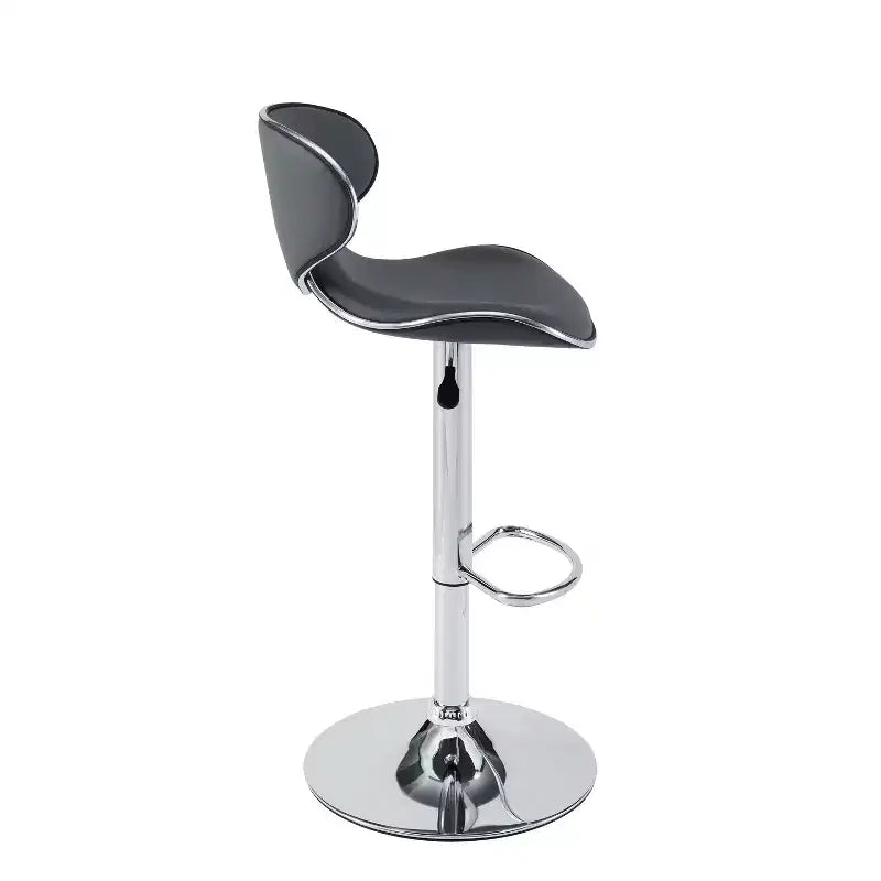 Darrius Barstool