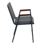 Silla apilable de alta resistencia con brazos de la serie HERCULES