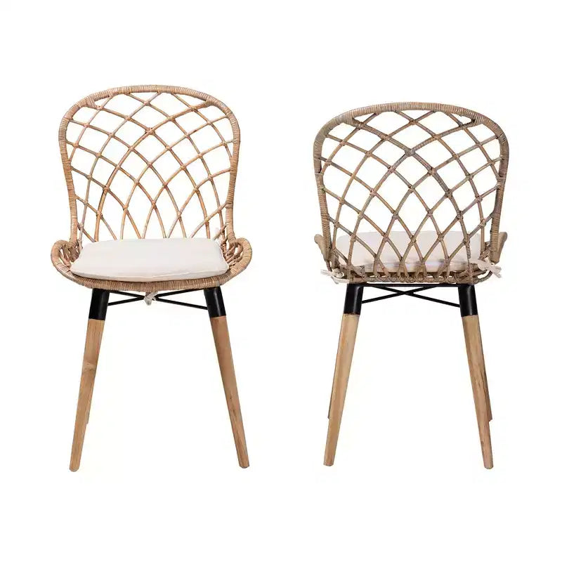 Conjunto de sillas de comedor de ratán y metal de estilo bohemio moderno Sabelle de bali & pari